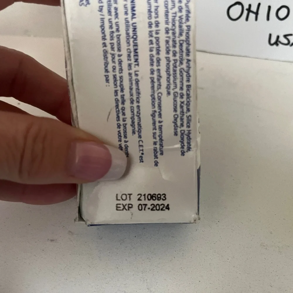 NEW C.E.T. Enzymatic toothpaste ckn flavor Dog cat toothpaste,Beef or ckn deals